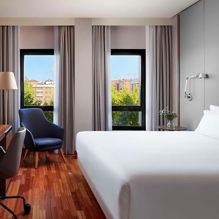 Nh Ciudad De Cuenca Hotel Cuenca  Kültér fotó