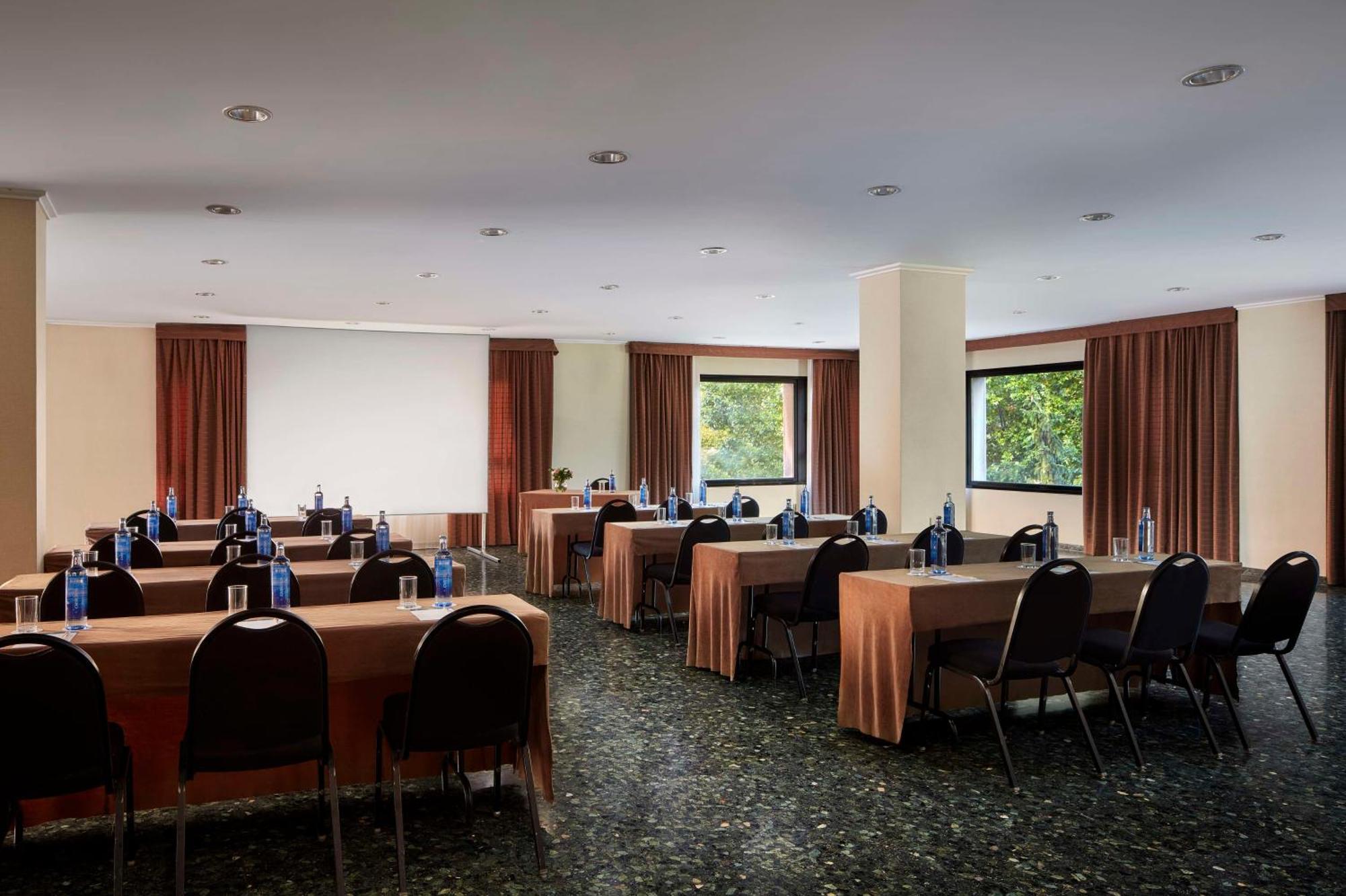 Nh Ciudad De Cuenca Hotel Cuenca  Kültér fotó