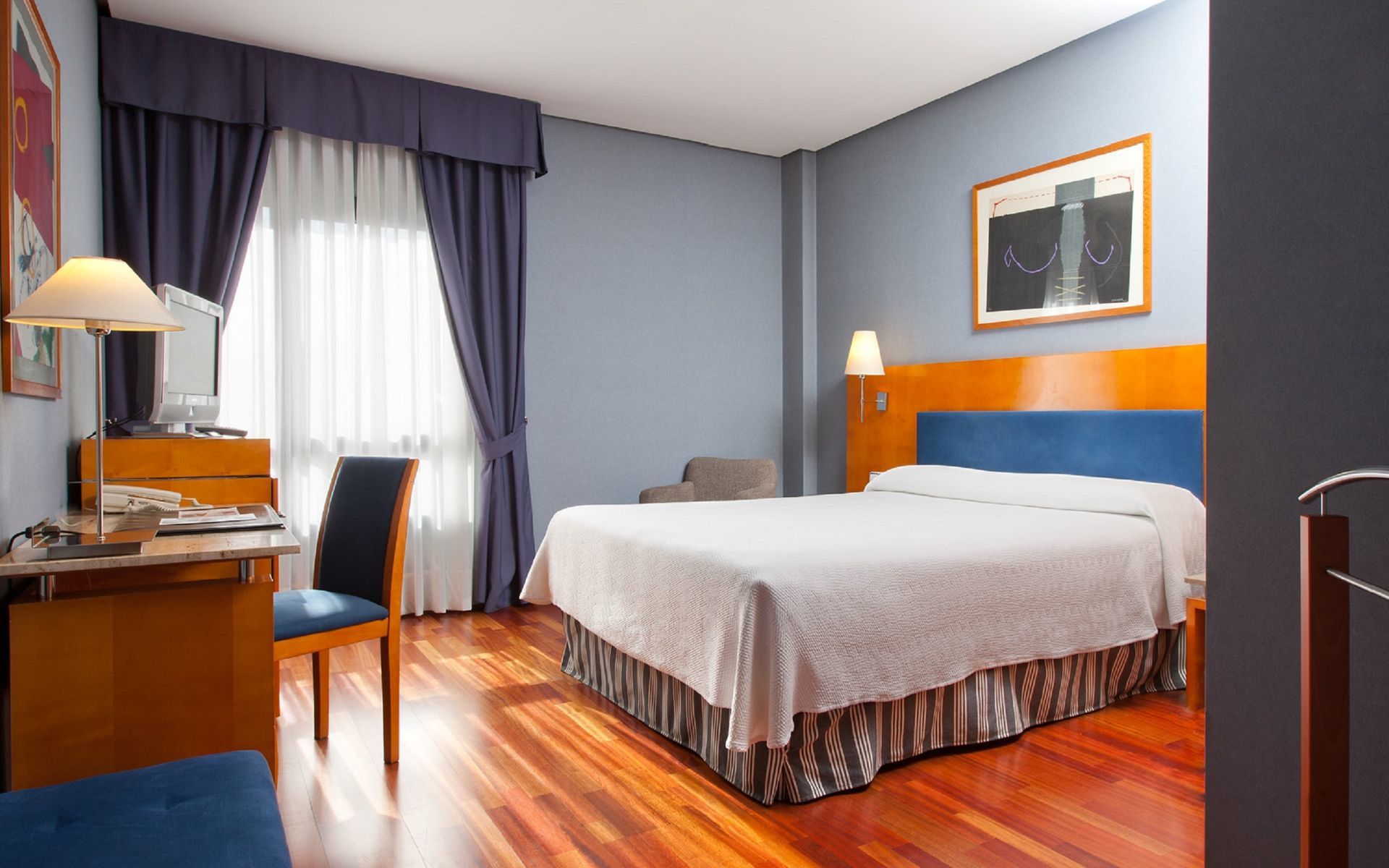Nh Ciudad De Cuenca Hotel Cuenca  Kültér fotó